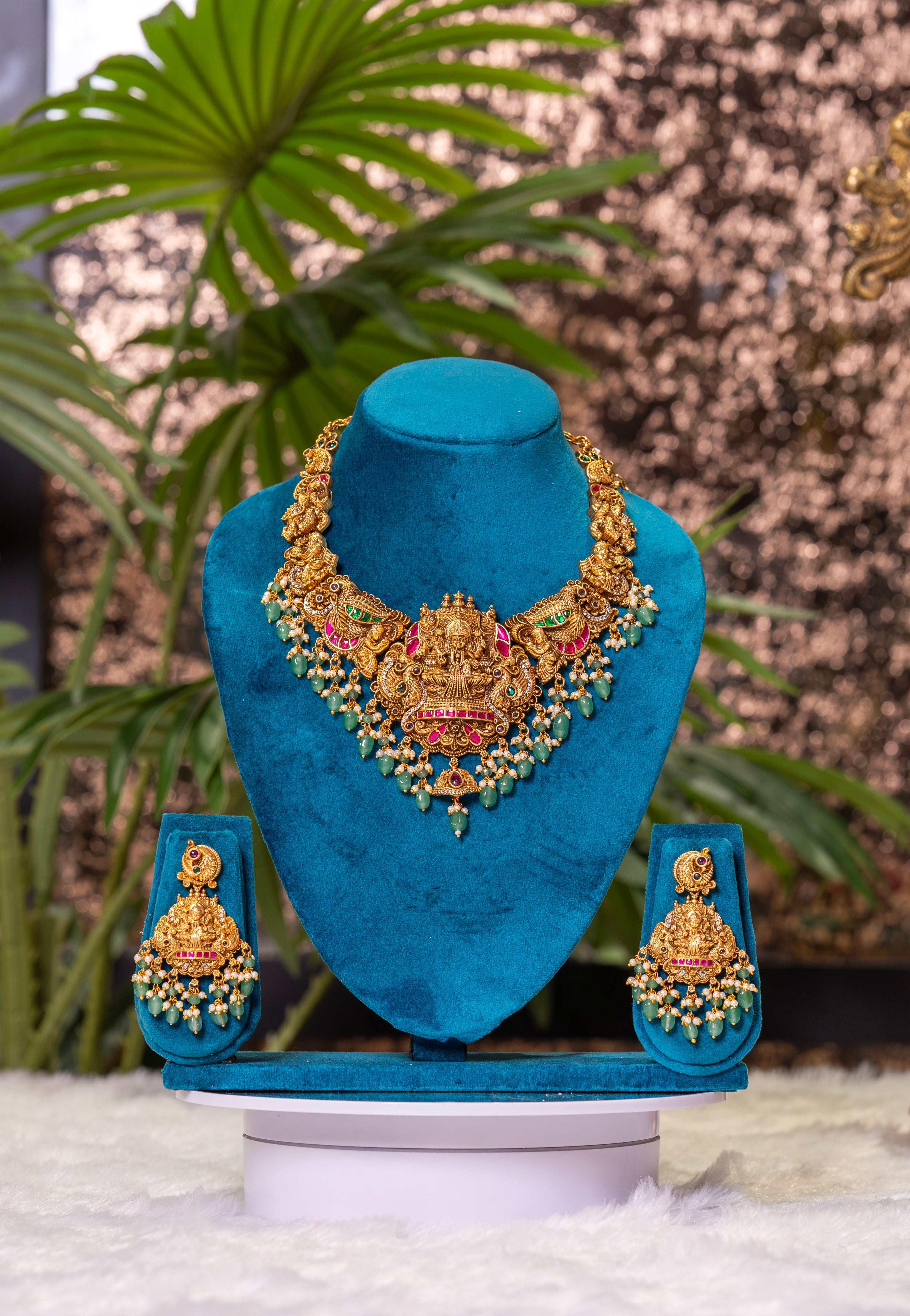 Heavy Lakshmi Haram (Premium)