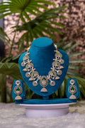 Short Green Necklace