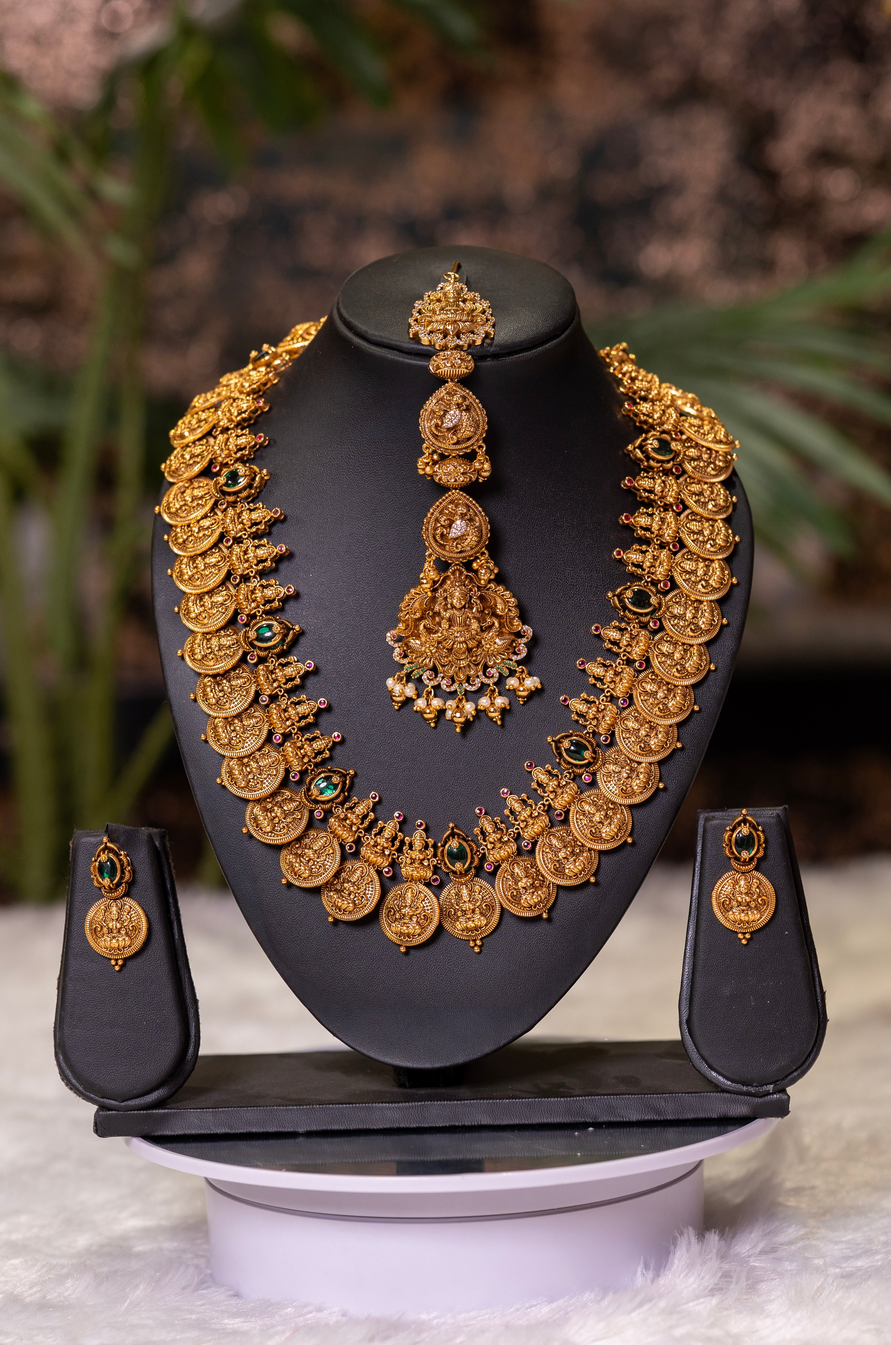 Kasula Haram Lakshmi with Green Emeralds
